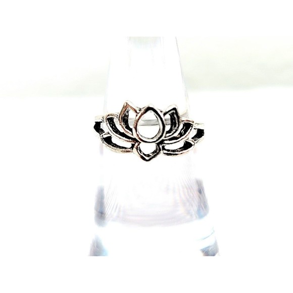 Vintage Silver Lotus Ring Size 6 Women's Jewelry - Picture 1 of 2